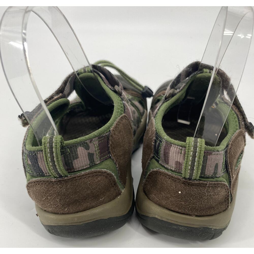 Keen Newport H2 Kids 4 green camo Waterproof Hiking Water Sport Sandals - Picture 4 of 6